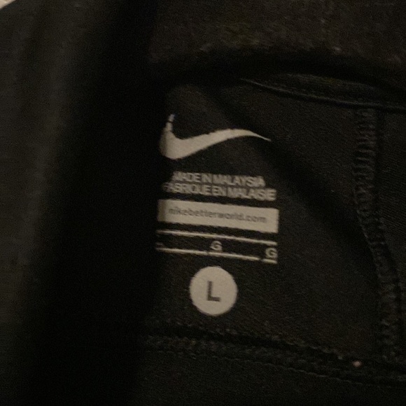 Nike Sweater - Picture 2 of 2